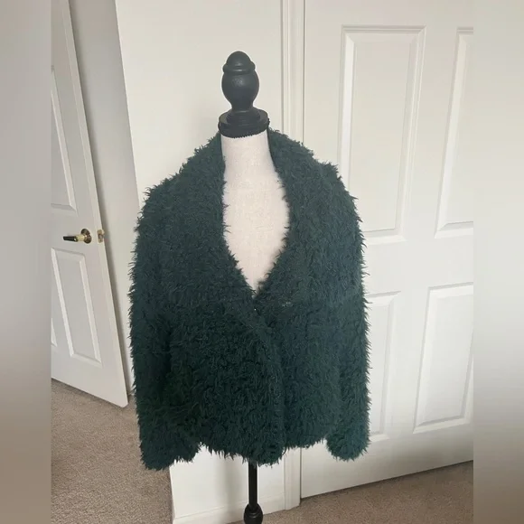 Green Fuzzy Jacket - Picture 3 of 5